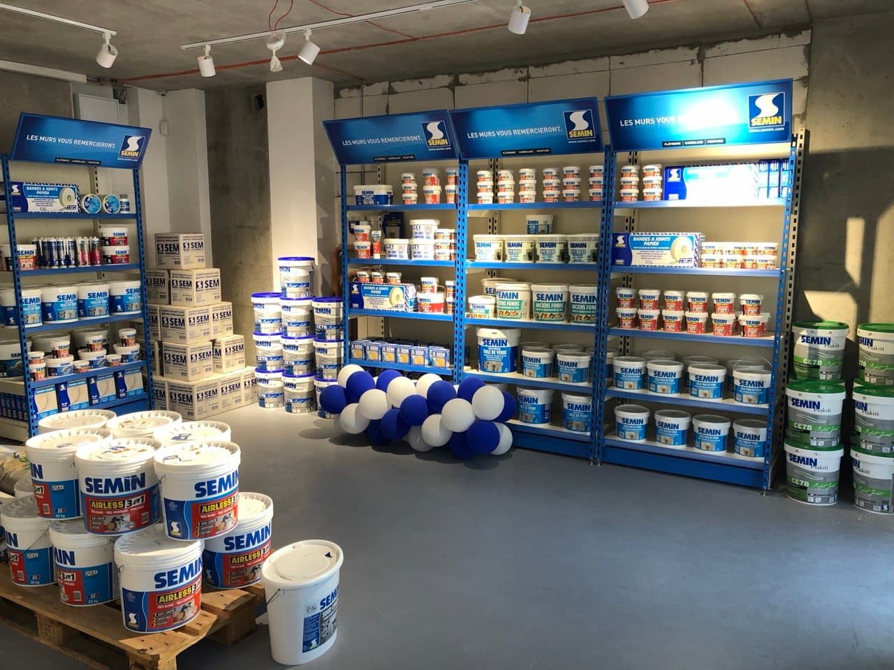Продукція SEMIN у шоурумі SEMIN Ukraine